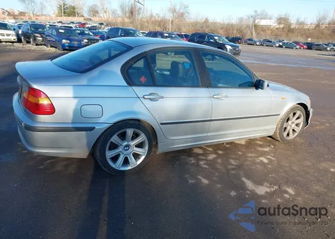 2002 BMW 325I z USA, uszkodzony, nr VIN WBAET37472NH00885